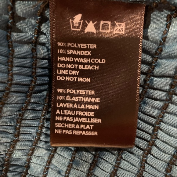 Sheared velvet crop top with blouson bust - Picture 8 of 8